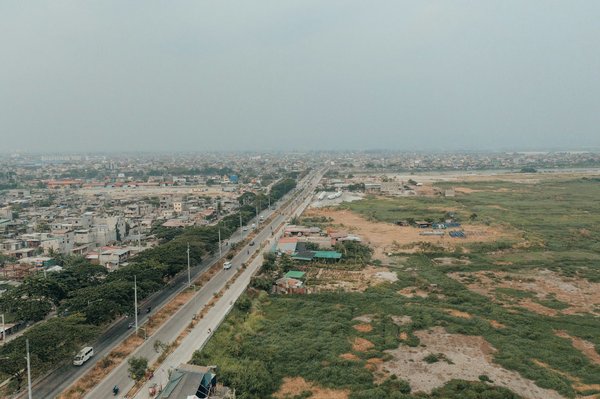 What essential features should be considered when buying a car for rural living in the UK?